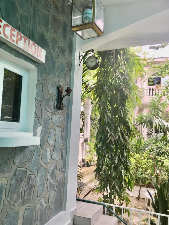 Residence Archange Pointe Noire Exterior photo